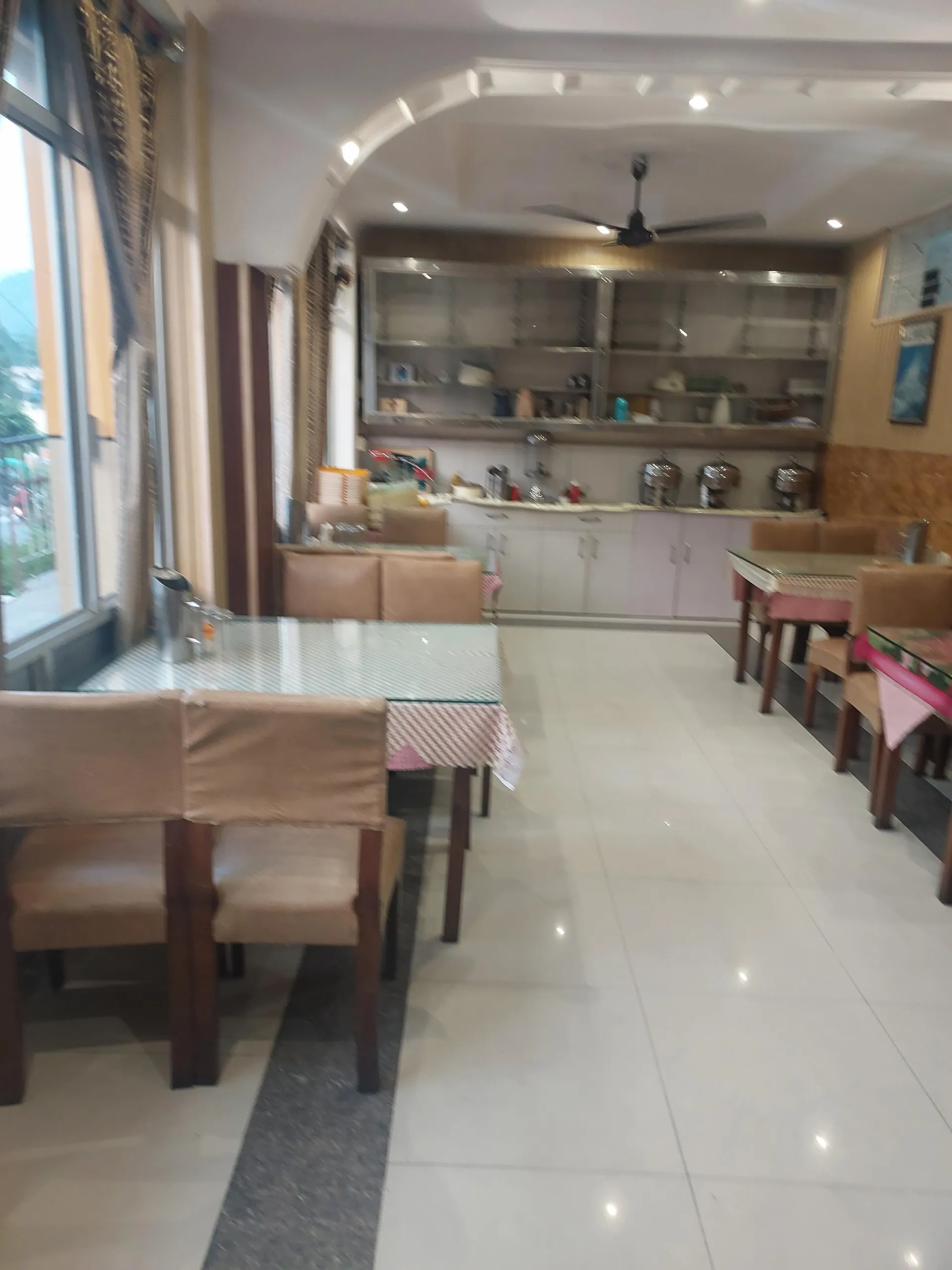 Hotel Suri ( 2kms From Sangam) - Rudraprayag Restaurant