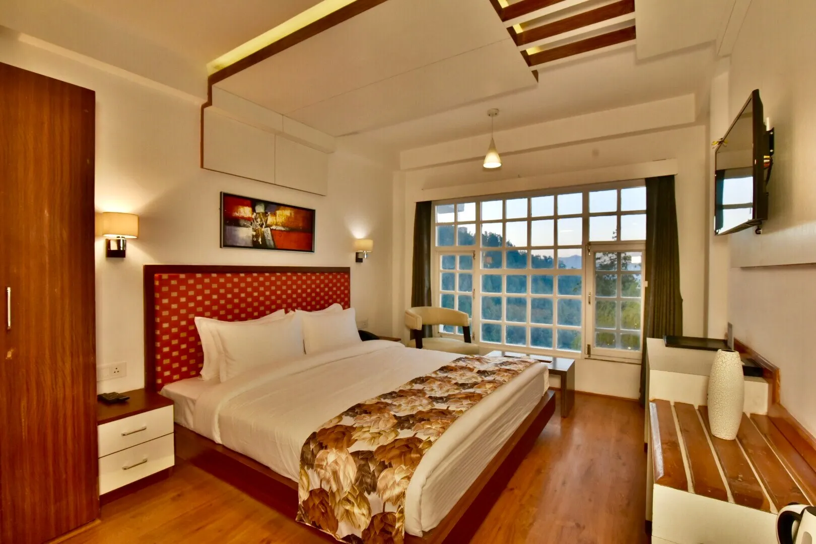 DLS Hillcrest Resort Room
