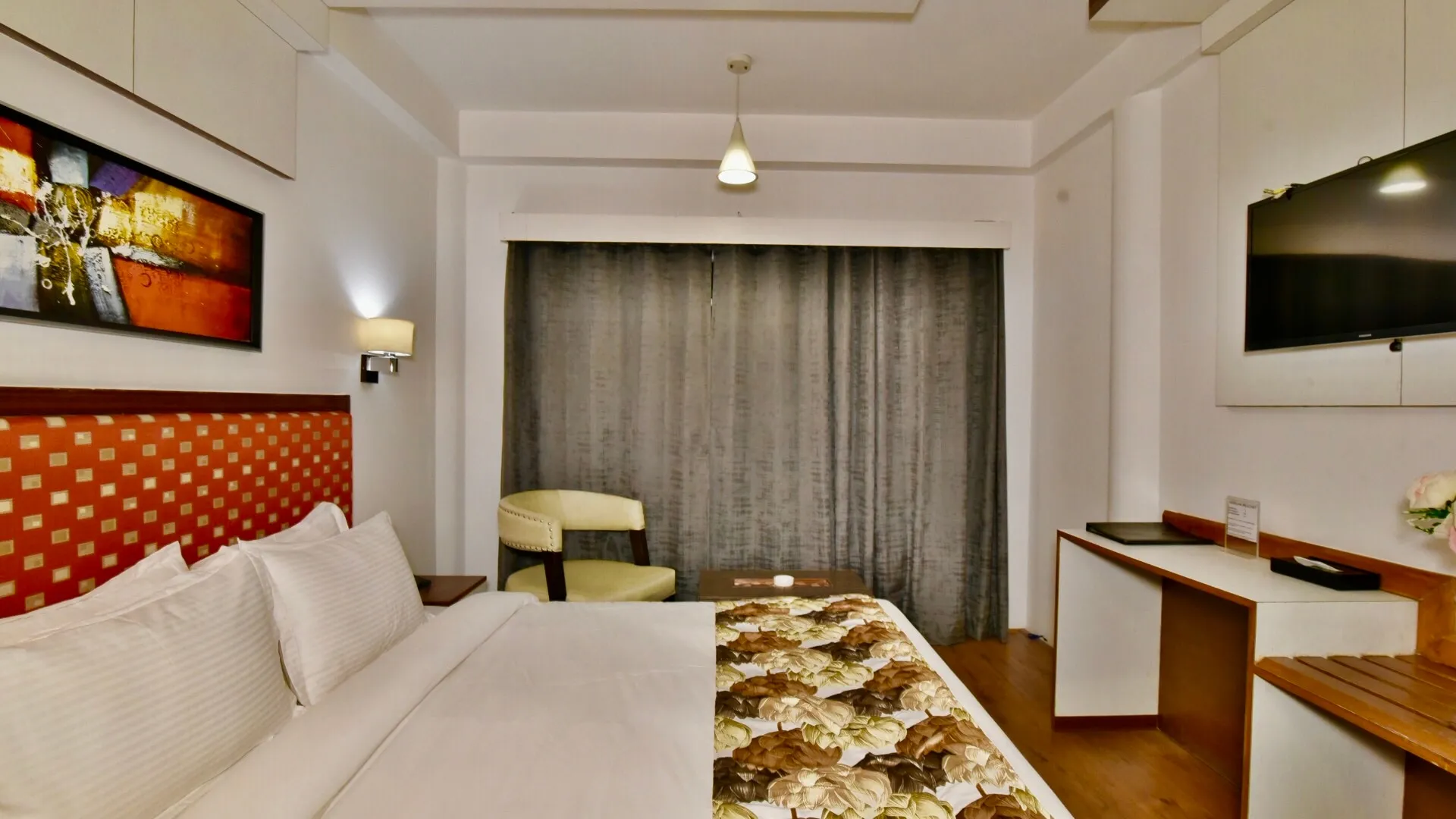 DLS Hillcrest Resort Room