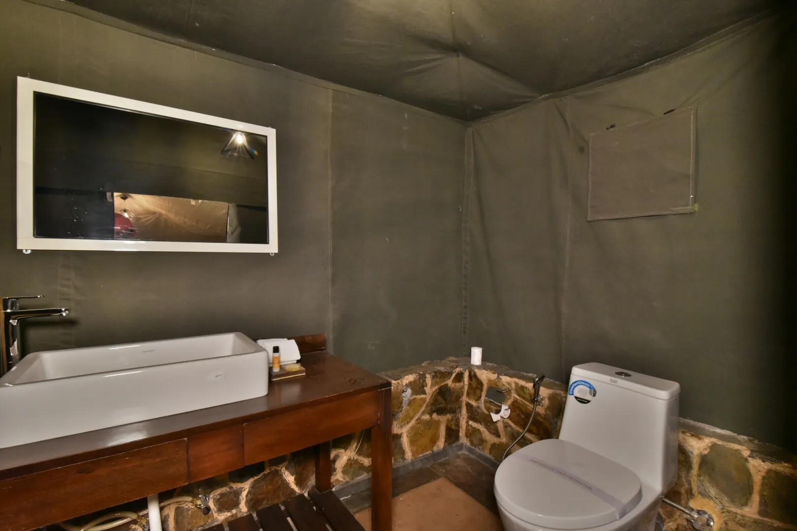 DLS Hillcrest Resort Room