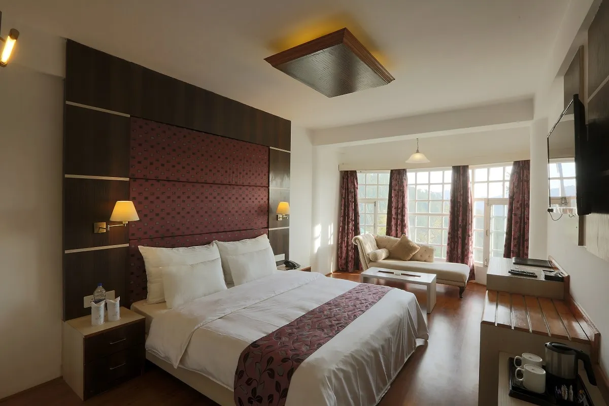 DLS Hillcrest Resort Room