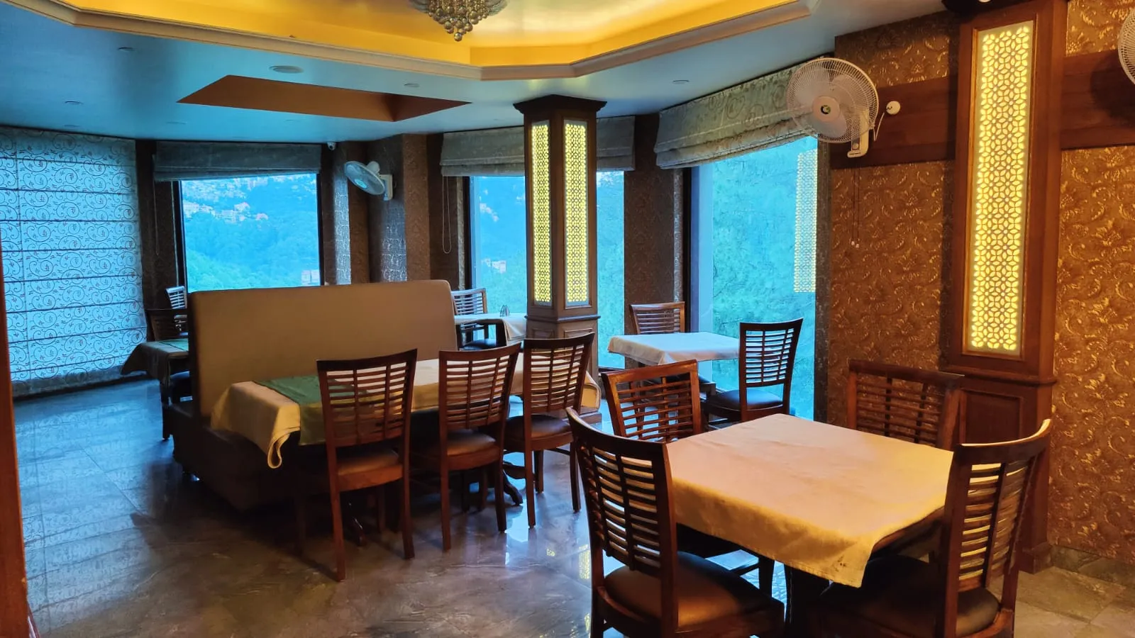 DLS Rock Castle Restaurant