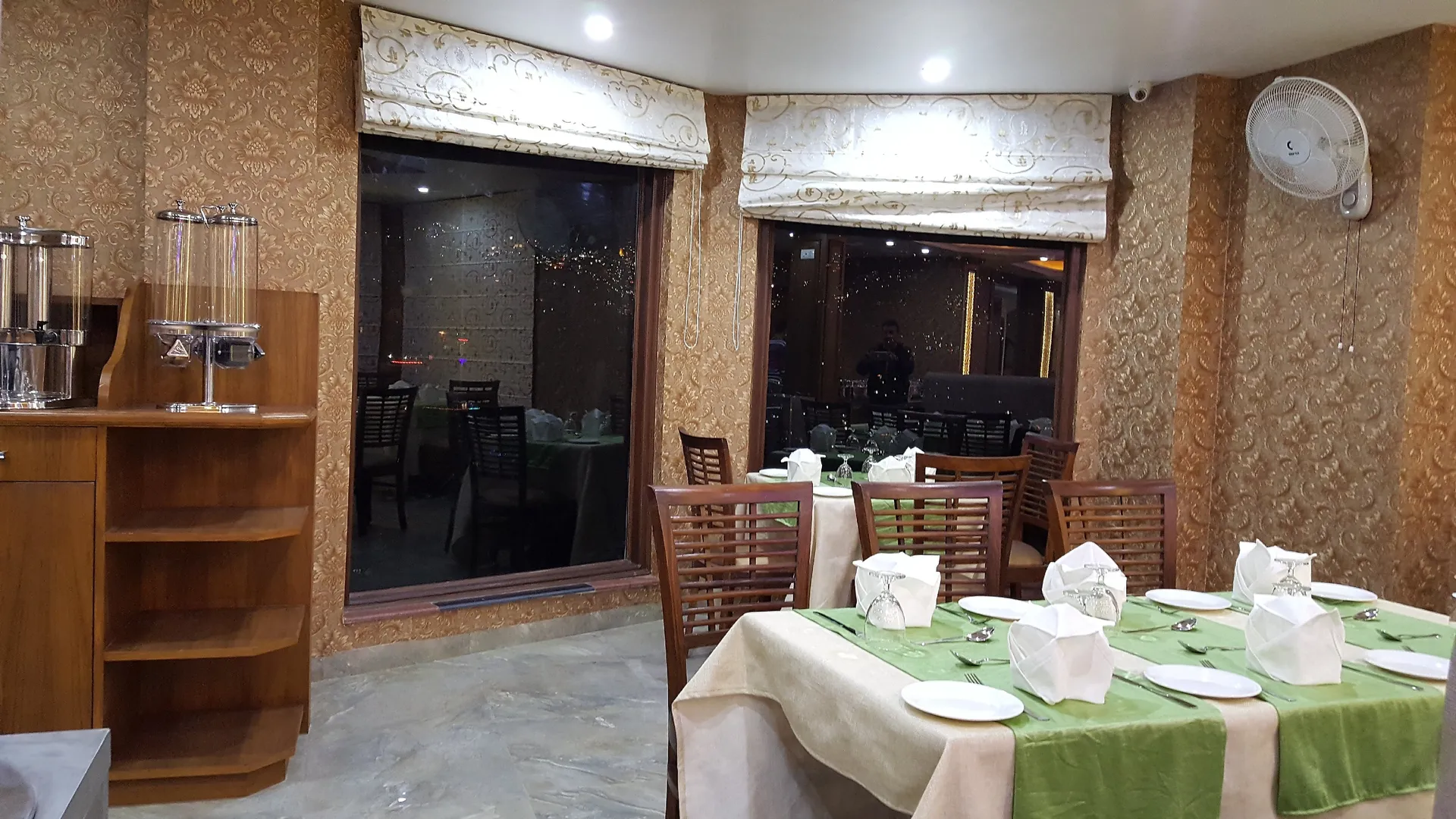 DLS Rock Castle Restaurant