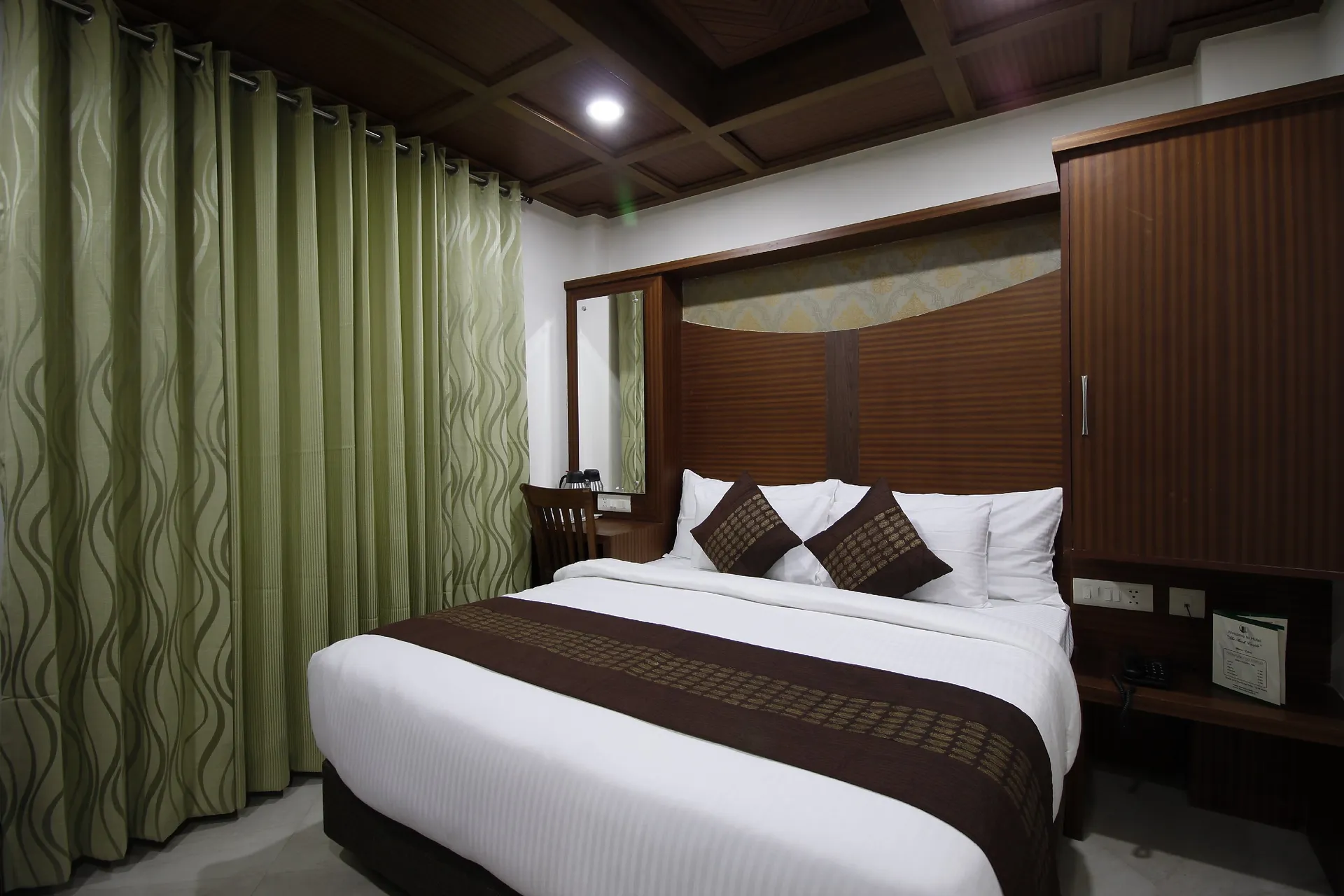 DLS Rock Castle Room