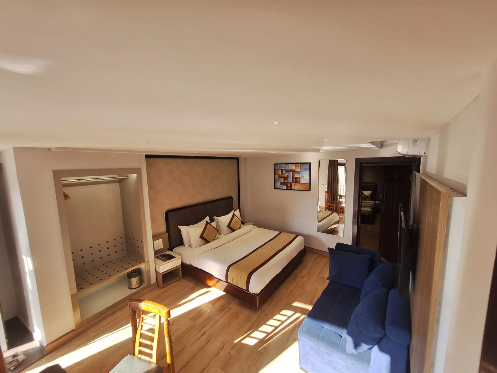 Sterling Legacy Shimla Room