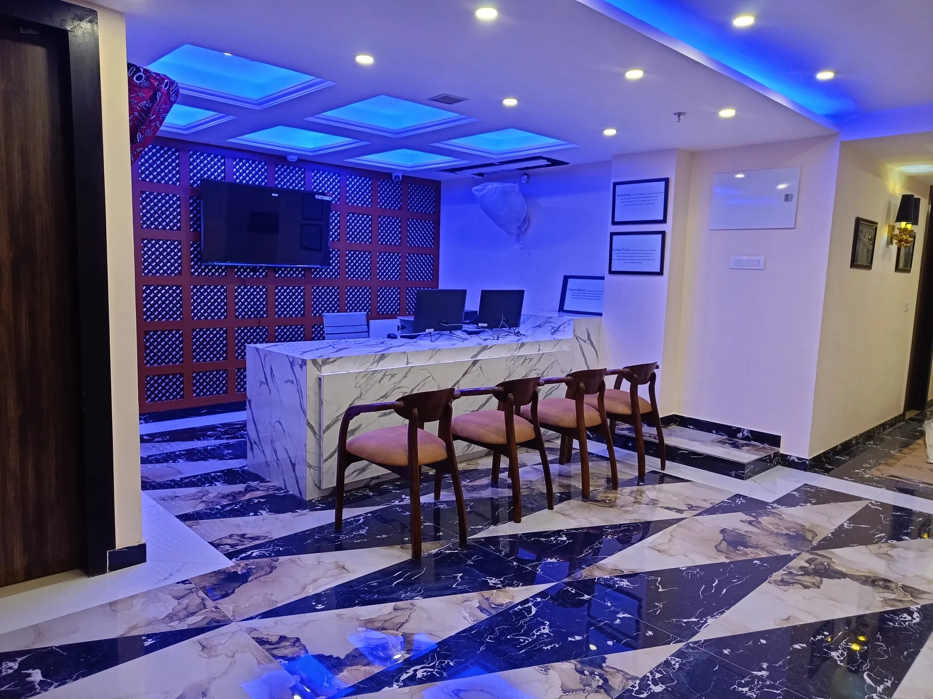 Al Shaykh Resorts Reception