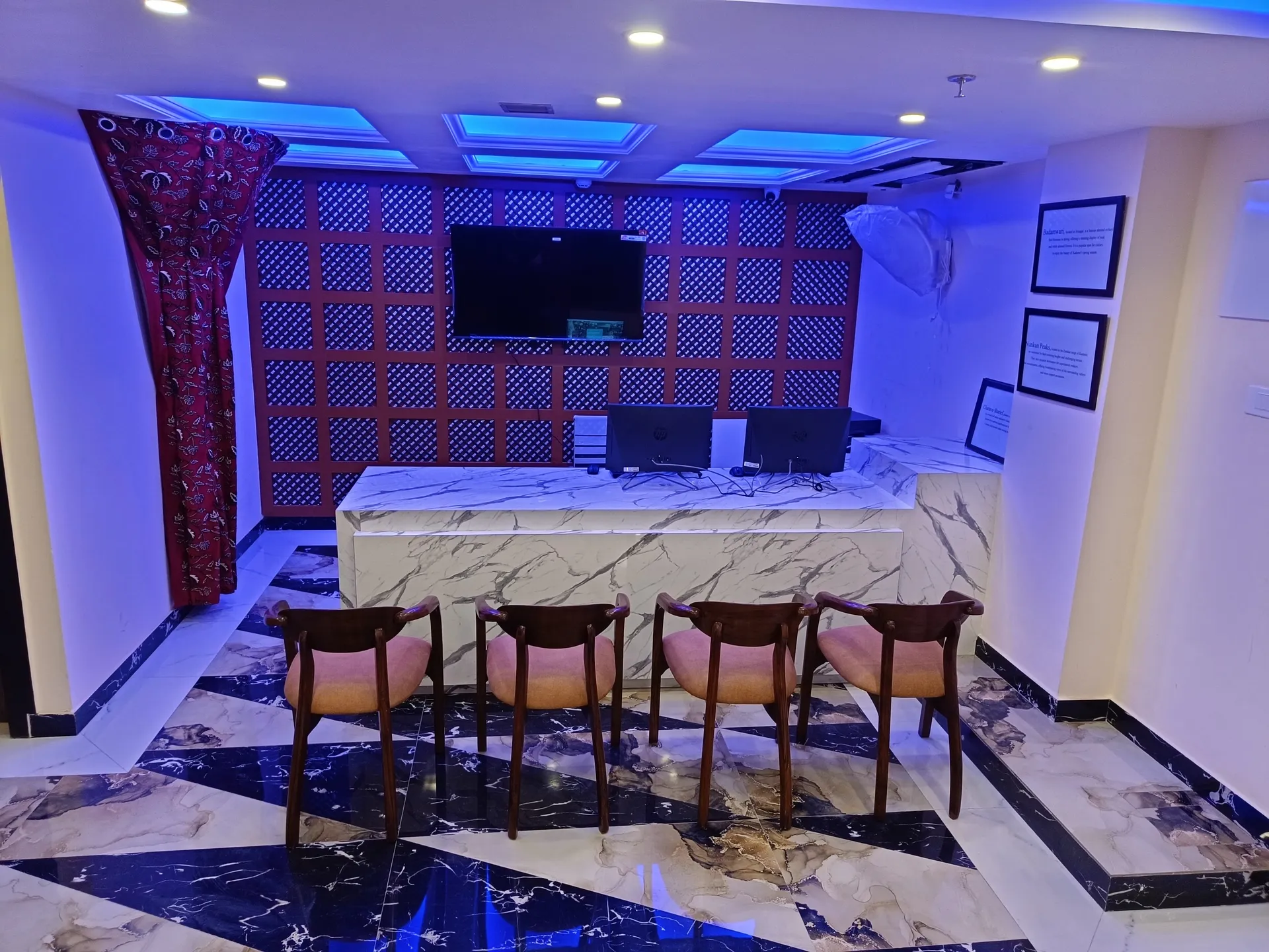 Al Shaykh Resorts Reception