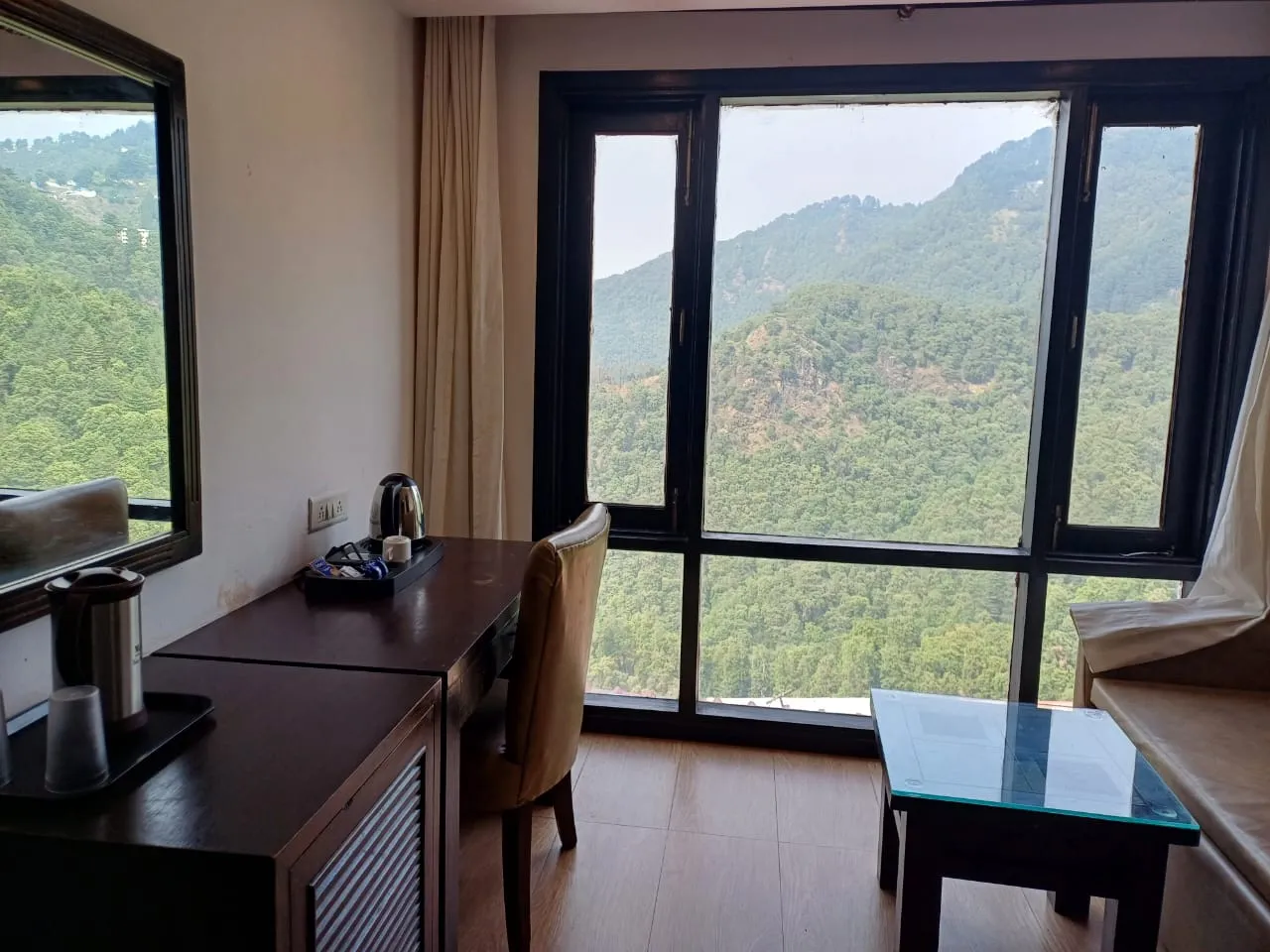 Hotel Tigers Roare Outdoors