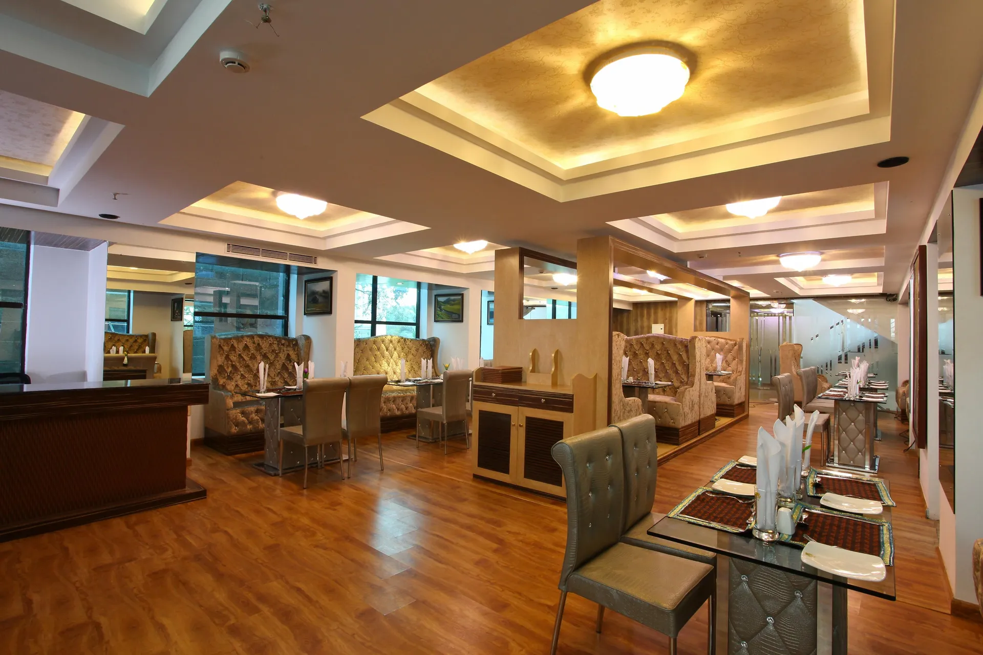 Hotel Tigers Roare Restaurant