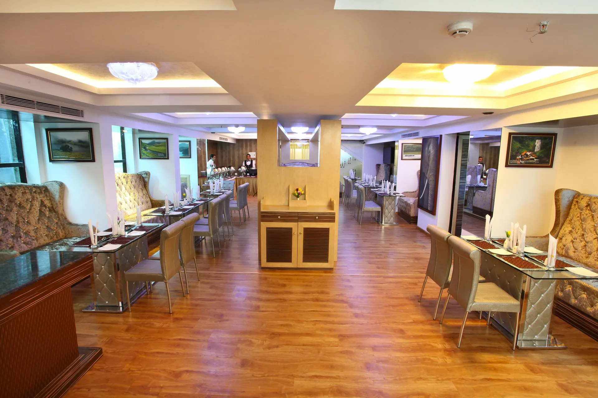 Hotel Tigers Roare Restaurant