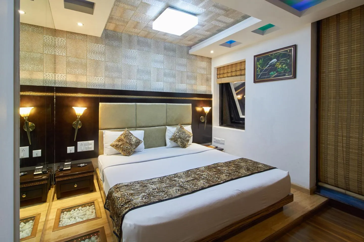 Hotel Tigers Roare Room
