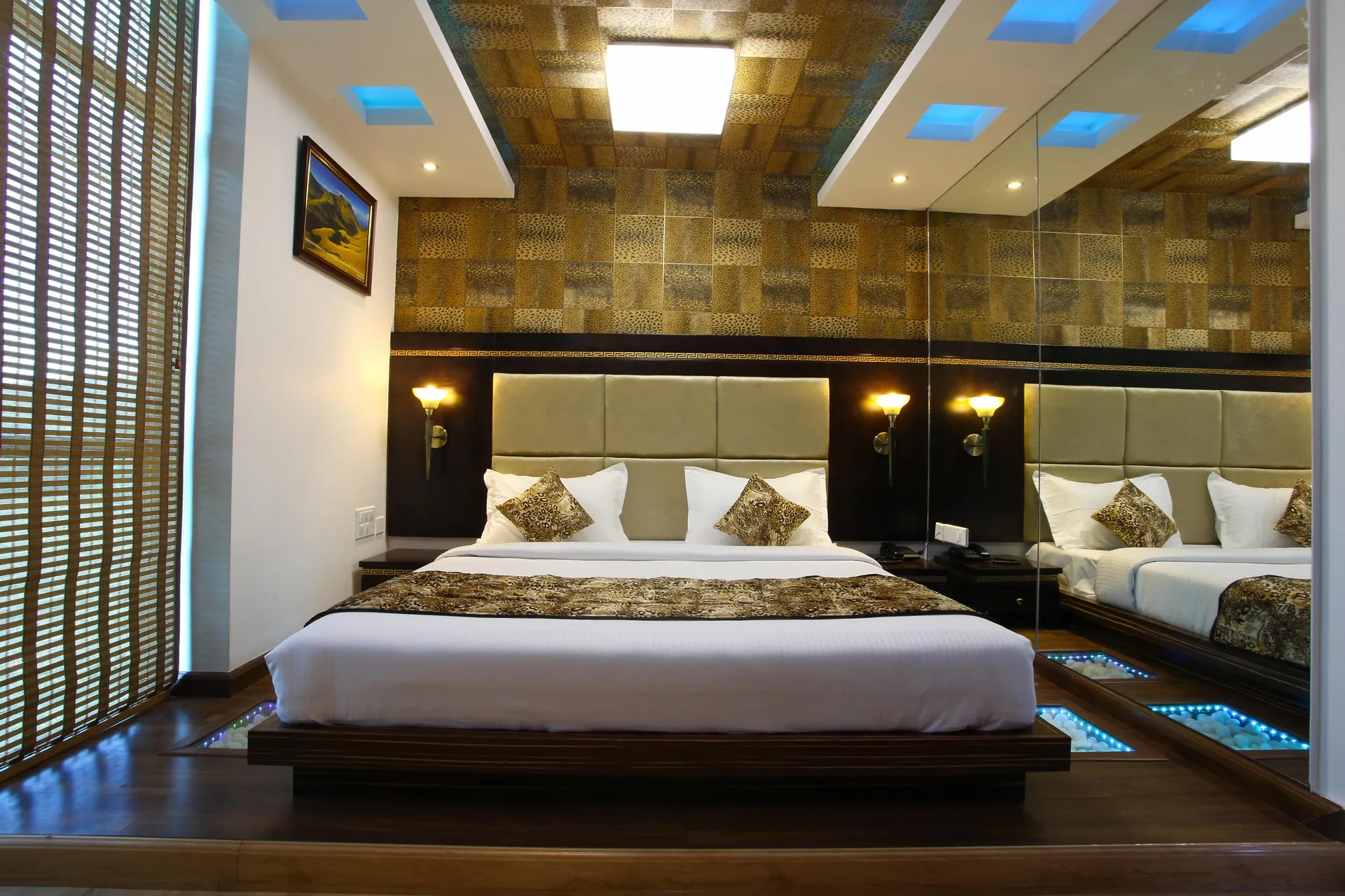 Hotel Tigers Roare Room