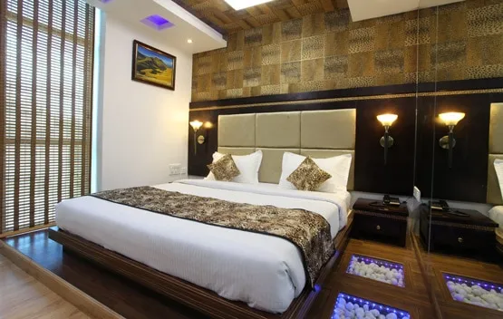 Hotel Tigers Roare Room
