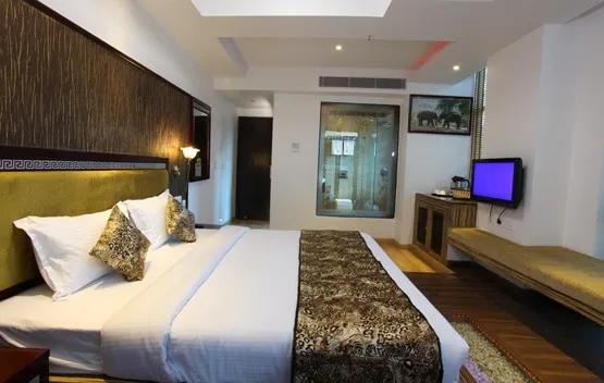 Hotel Tigers Roare Room