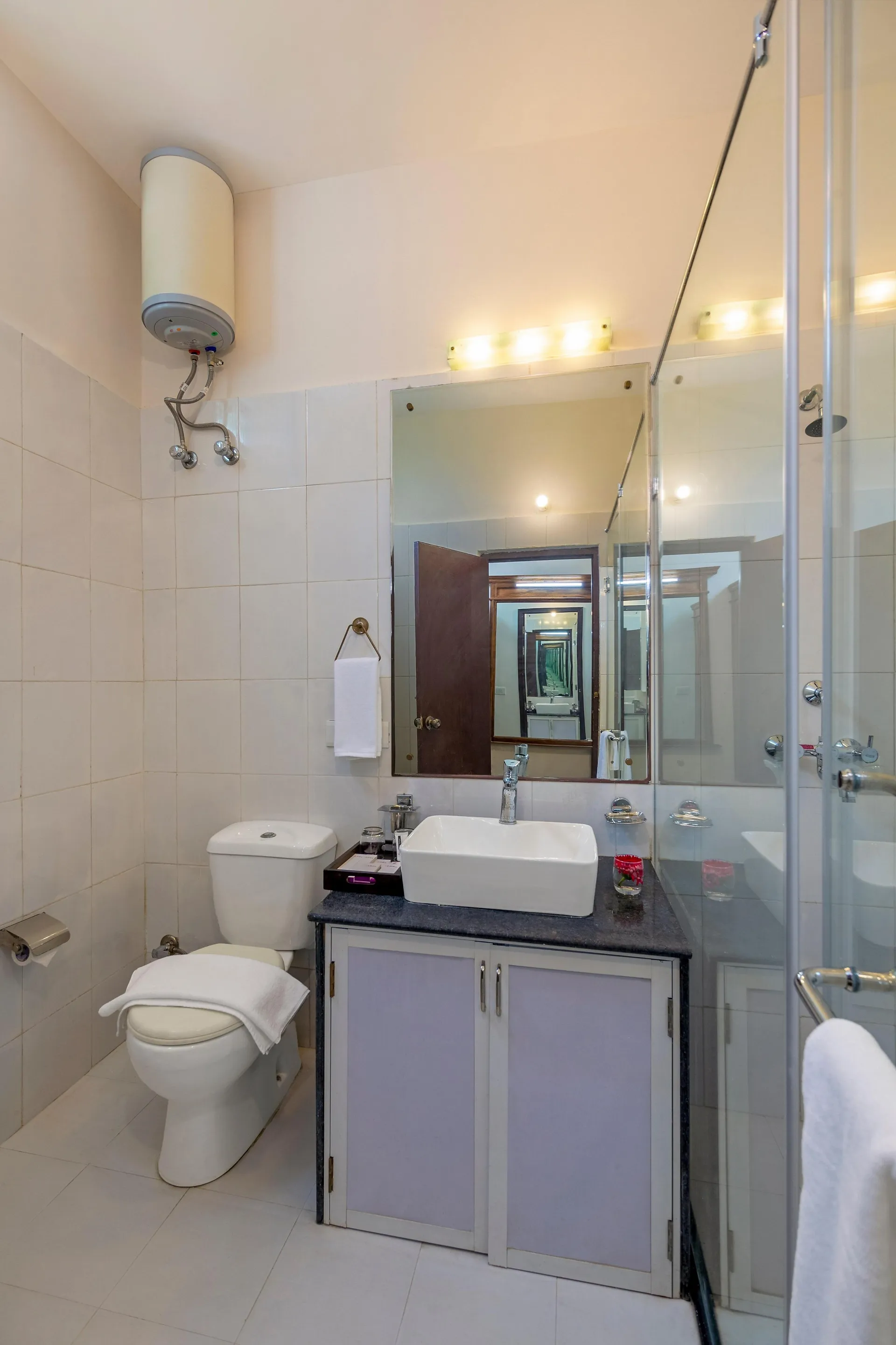 Sterling Aravalli Udaipur Room