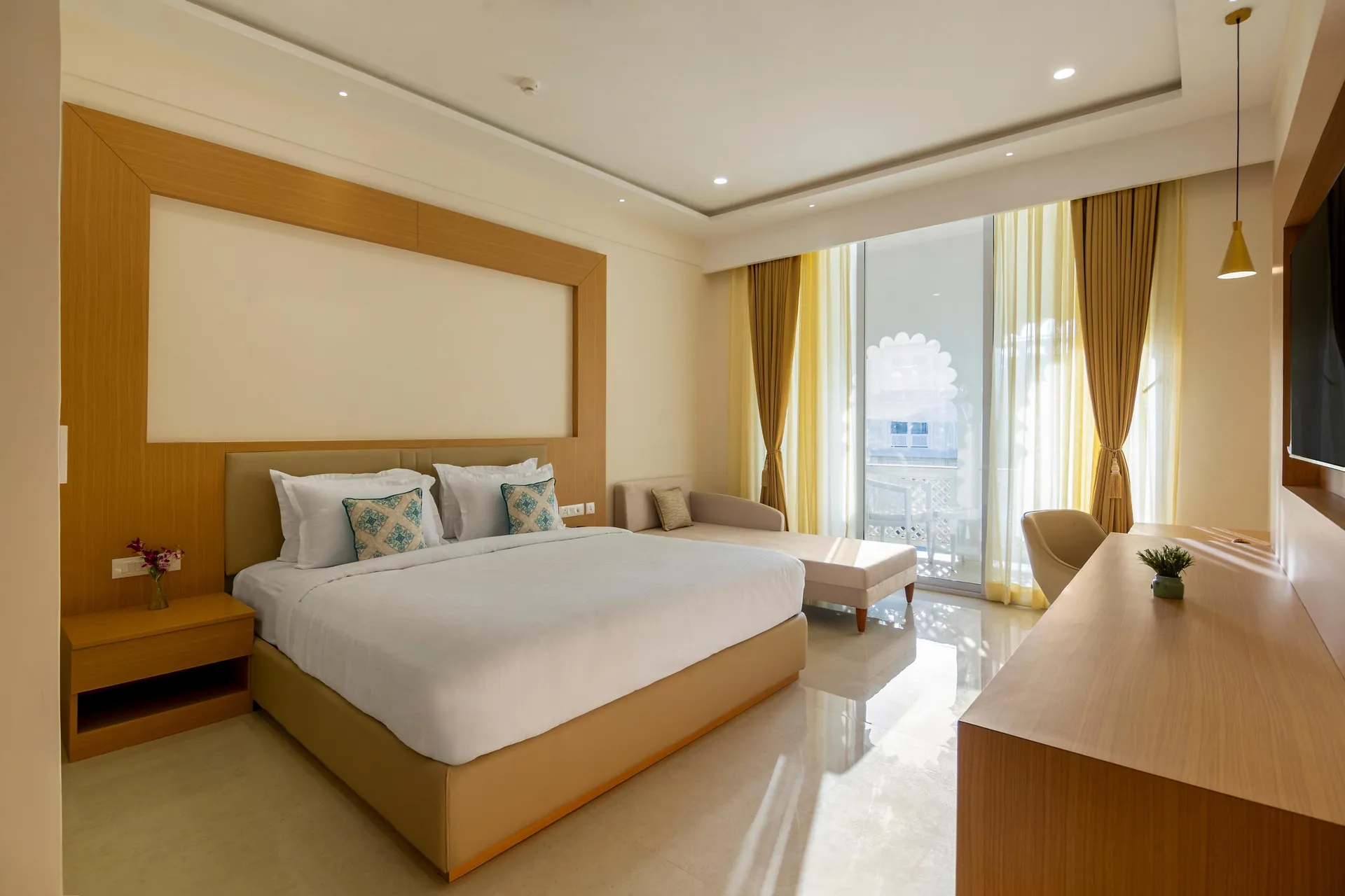 Sterling Aravalli Udaipur Room