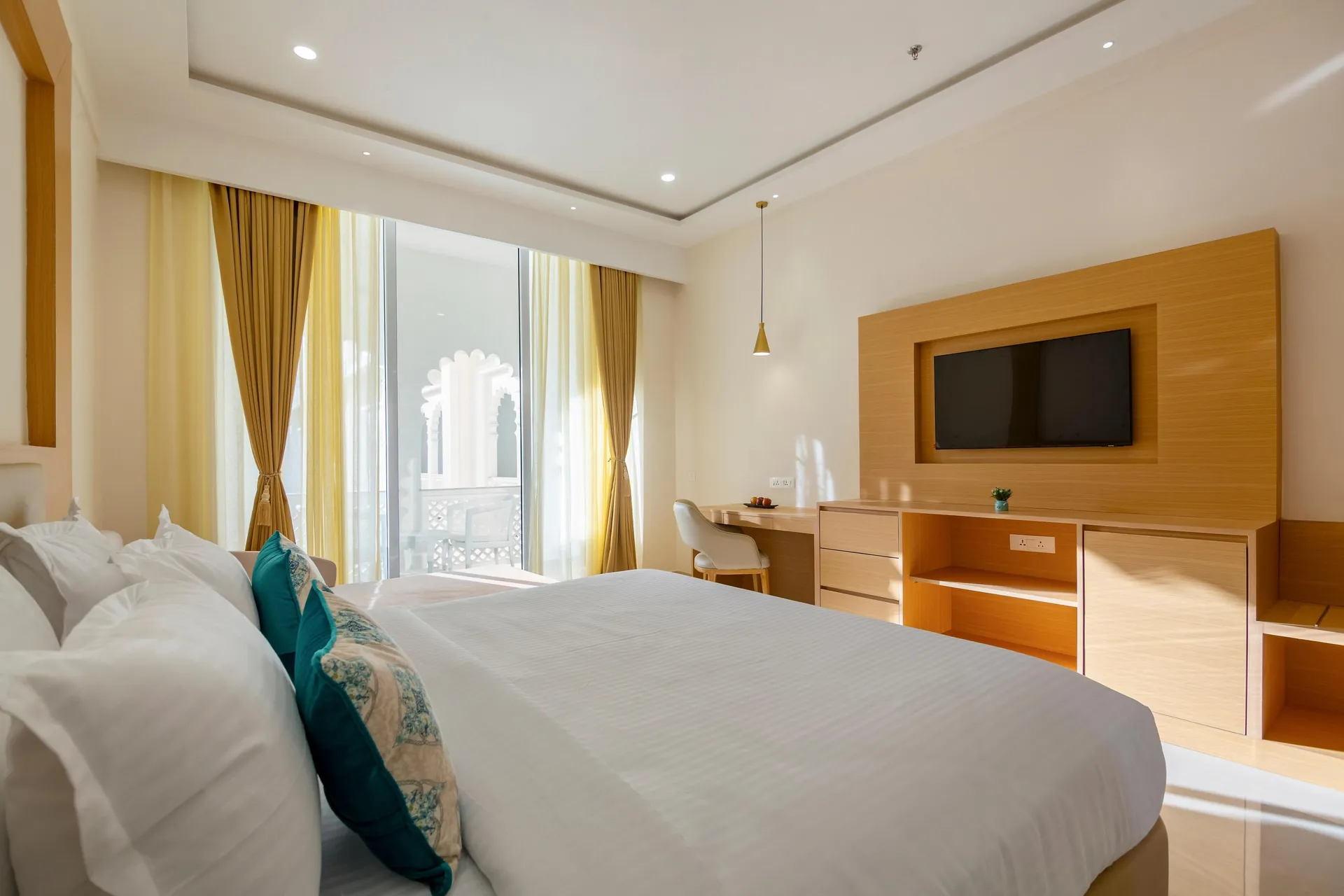 Sterling Aravalli Udaipur Room