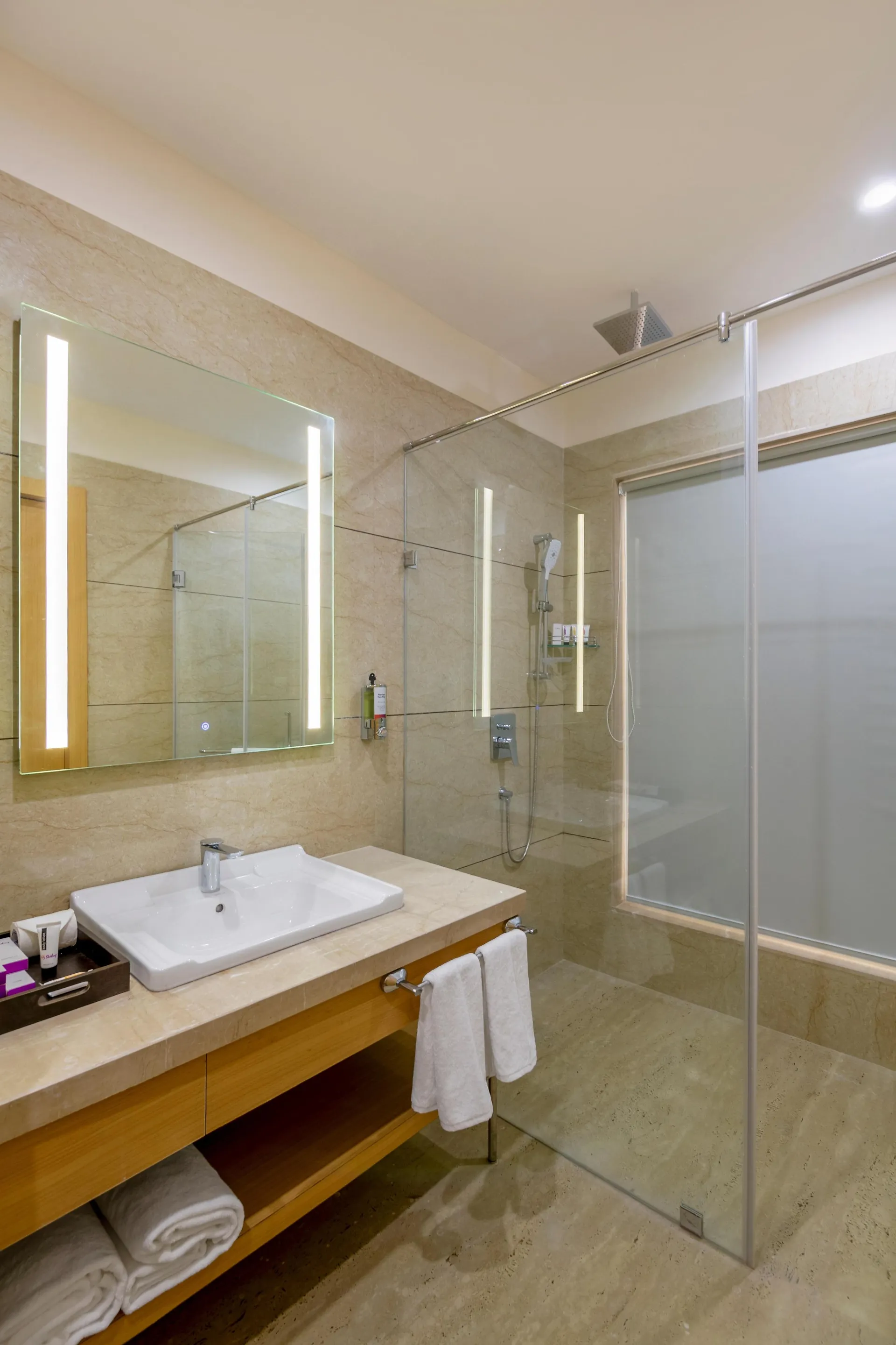 Sterling Aravalli Udaipur Room