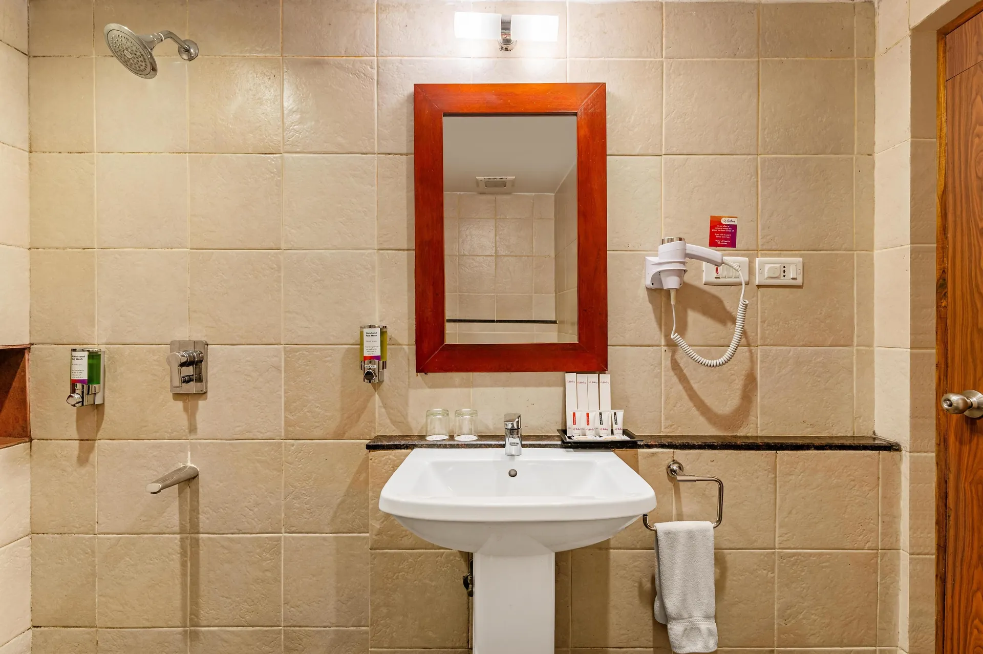Sterling Yercaud Room