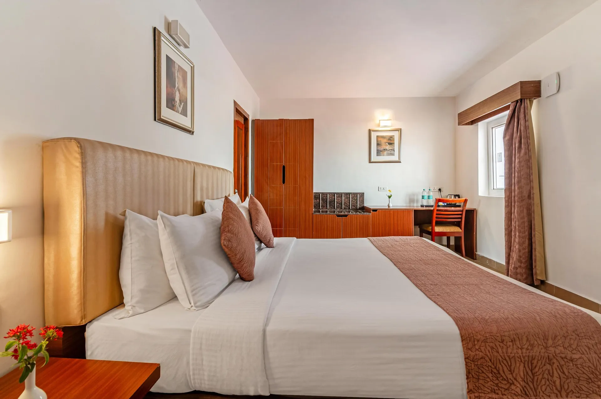 Sterling Yercaud Room