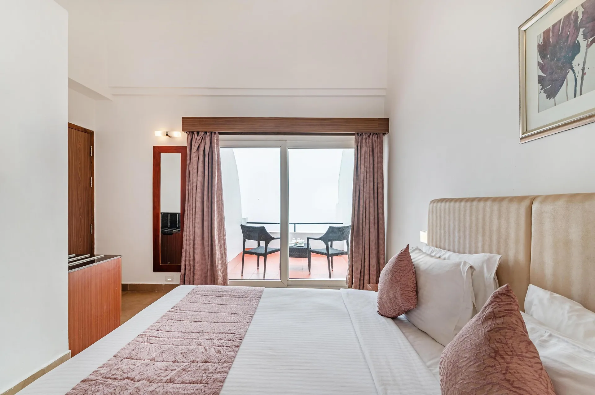 Sterling Yercaud Room