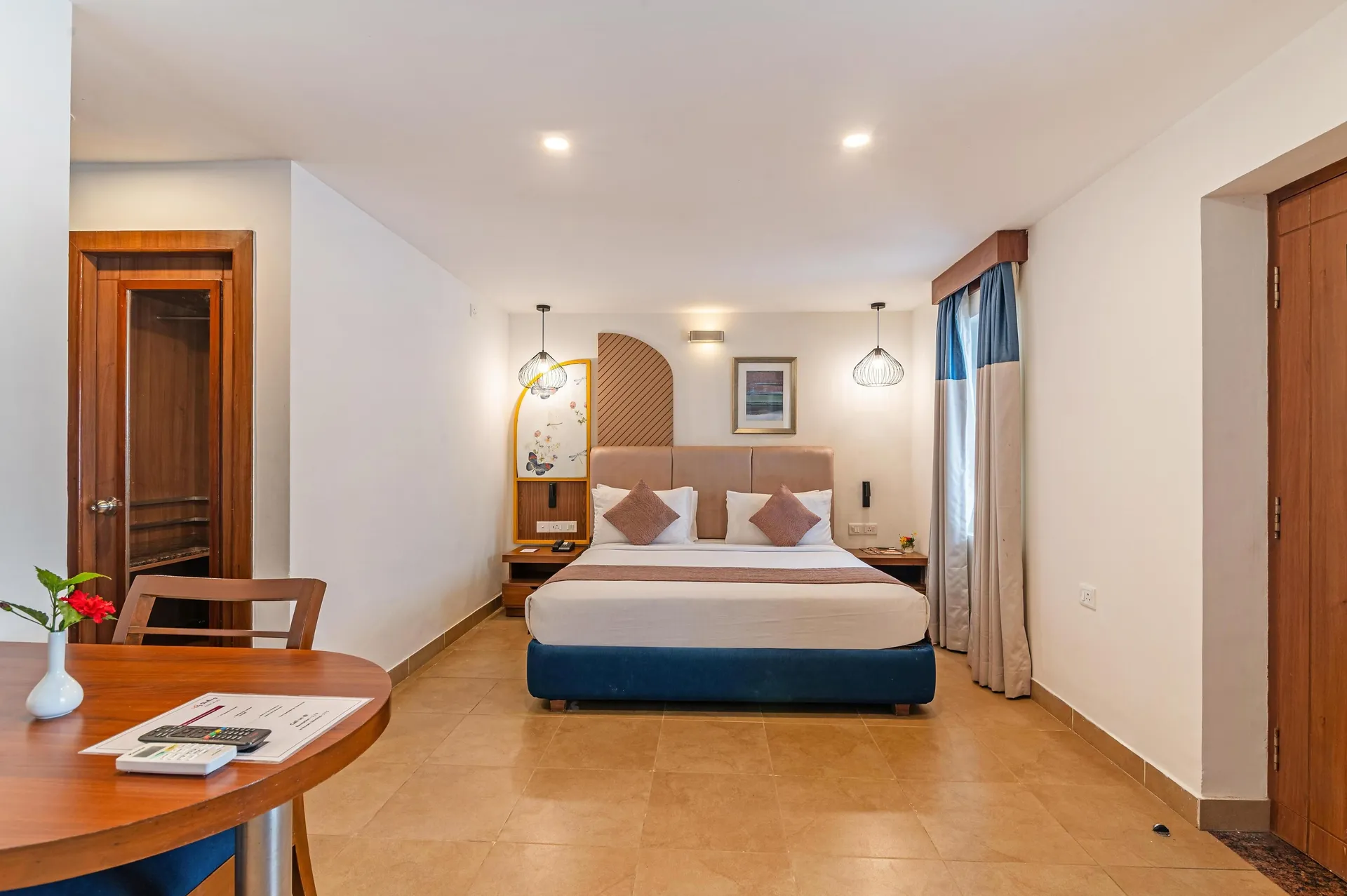 Sterling Yercaud Room