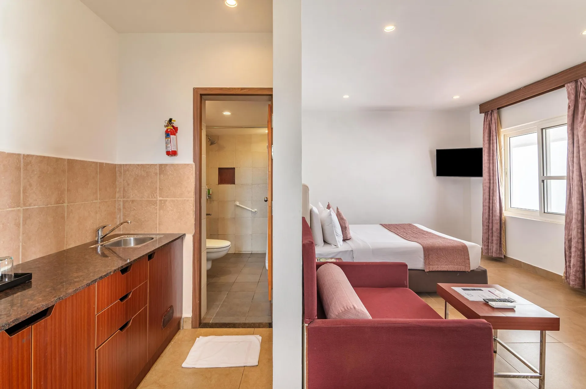 Sterling Yercaud Room