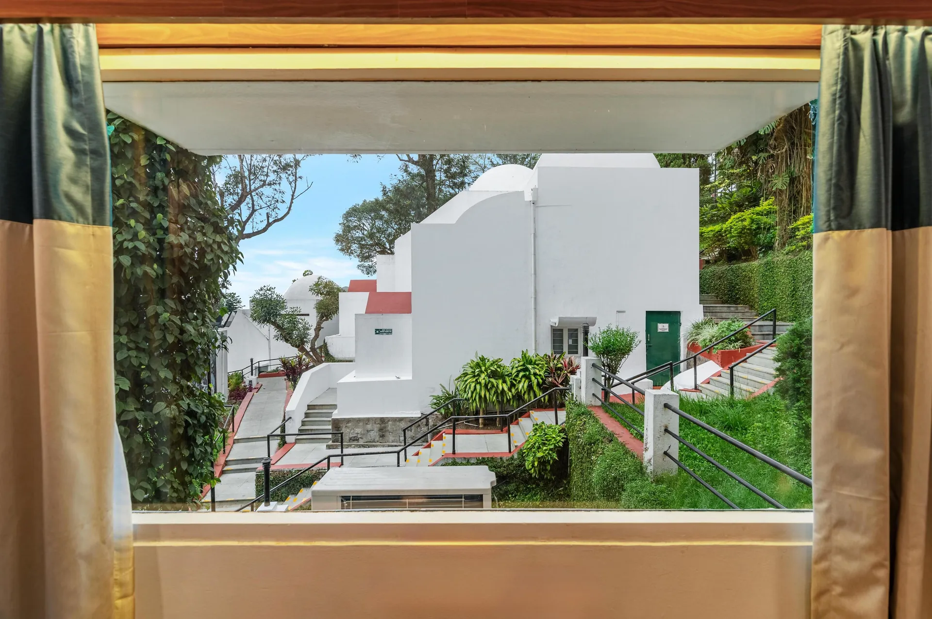 Sterling Yercaud Room
