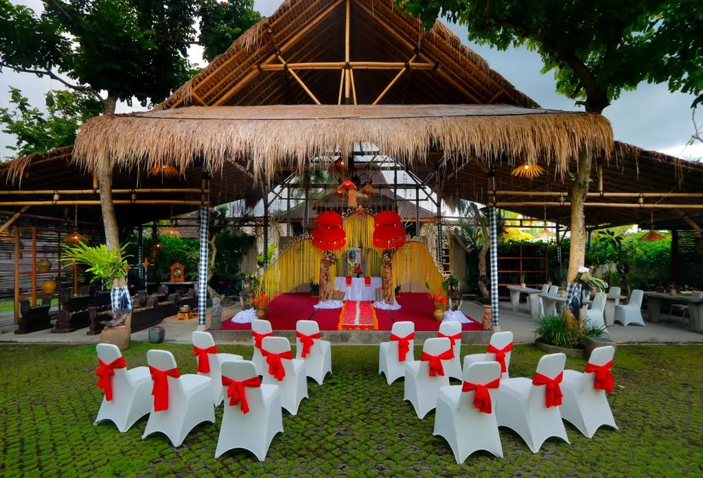 Alam Puisi Villa Banquet