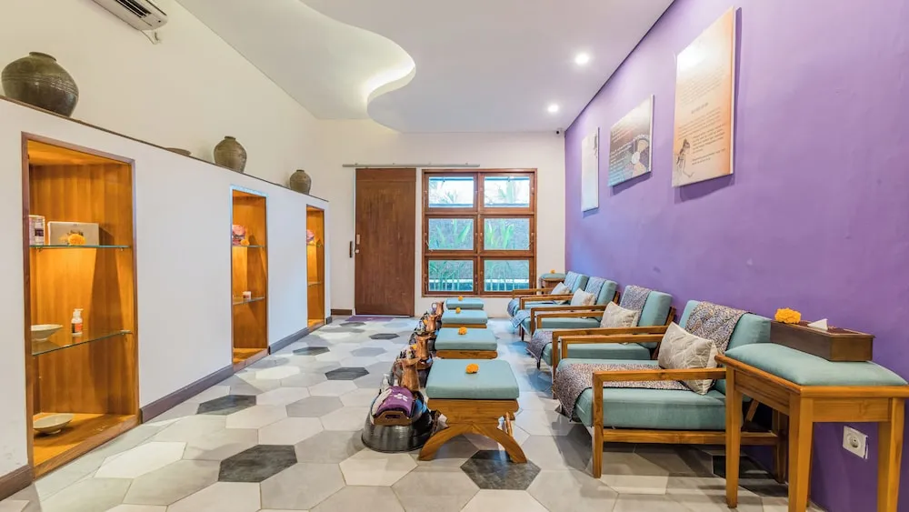 Alam Puisi Villa Common Area