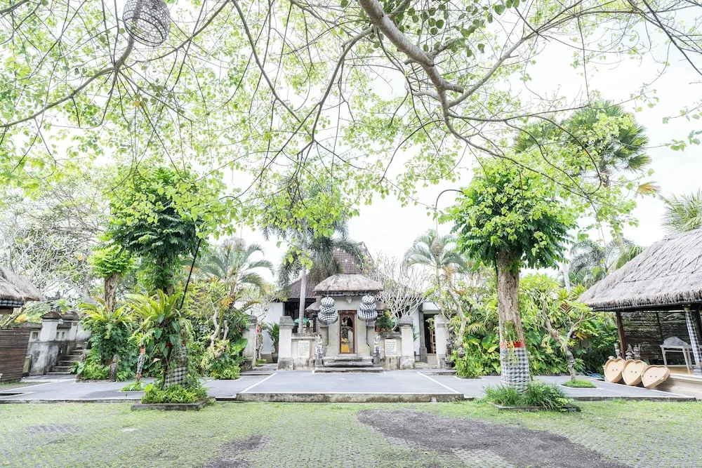 Alam Puisi Villa Garden