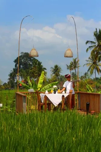 Alam Puisi Villa Outdoors