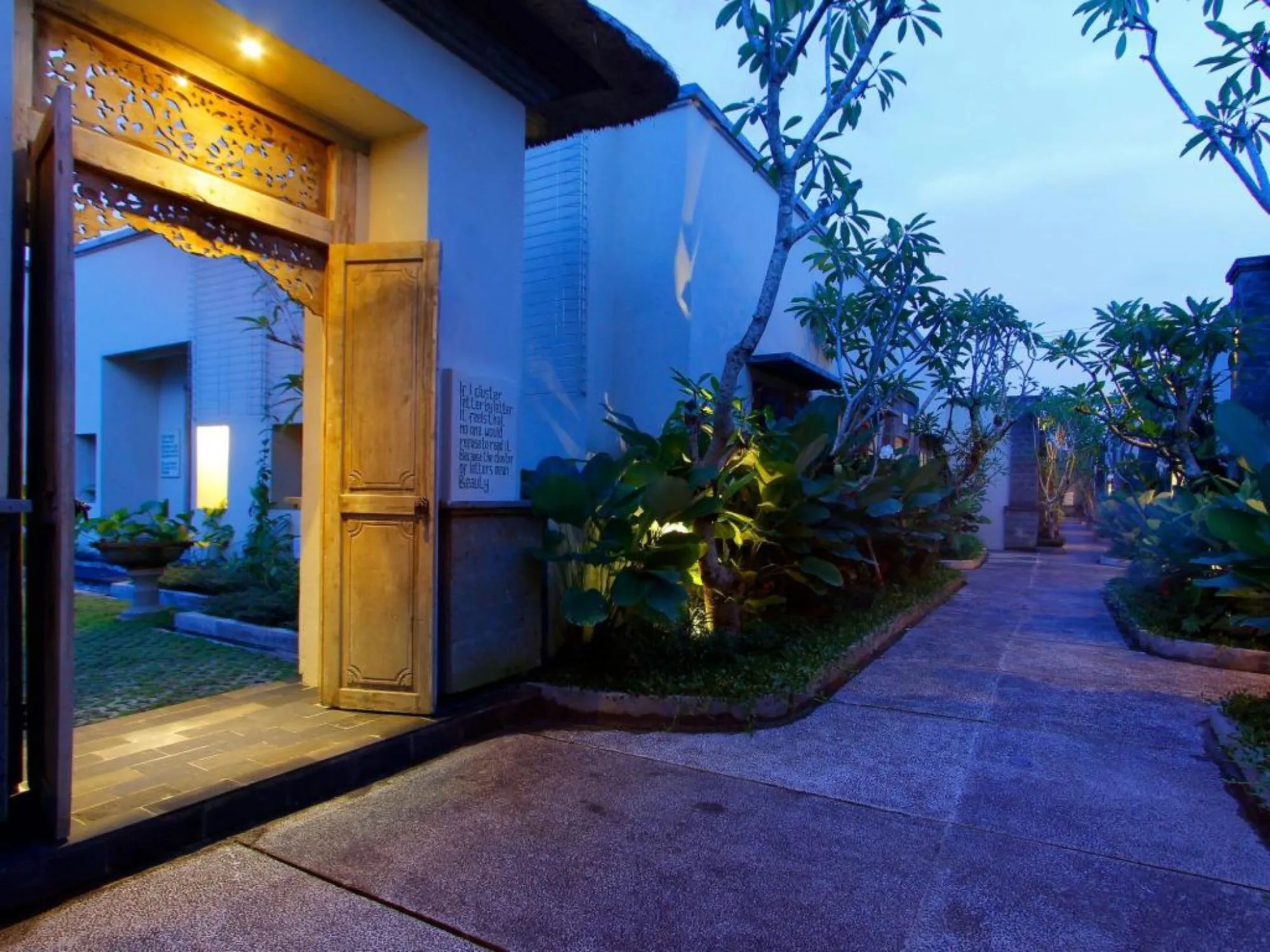 Alam Puisi Villa Outdoors