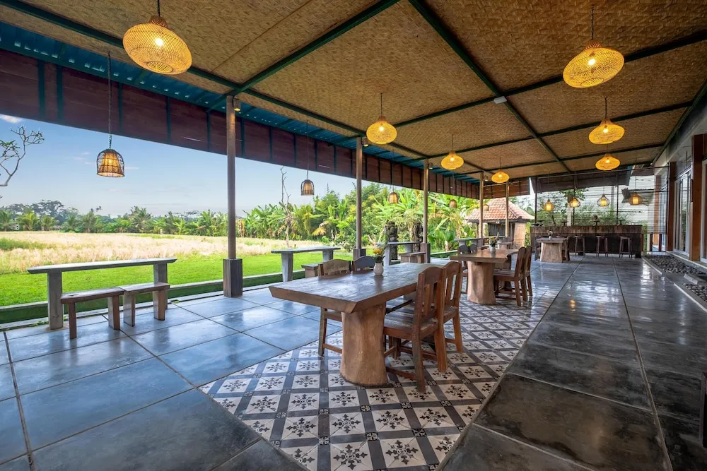 Alam Puisi Villa Outdoors