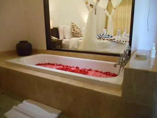 Alam Puisi Villa Room