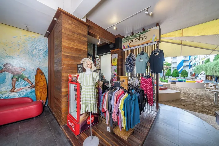 Bliss Surfer Hotel Legian Others