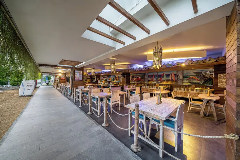 Bliss Surfer Hotel Legian Others