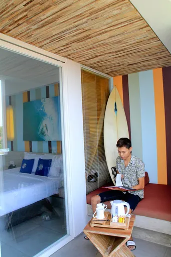 Bliss Surfer Hotel Legian Outdoors