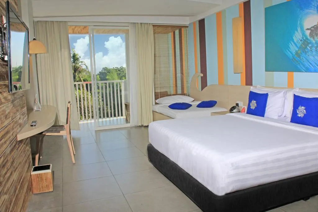 Bliss Surfer Hotel Legian Room