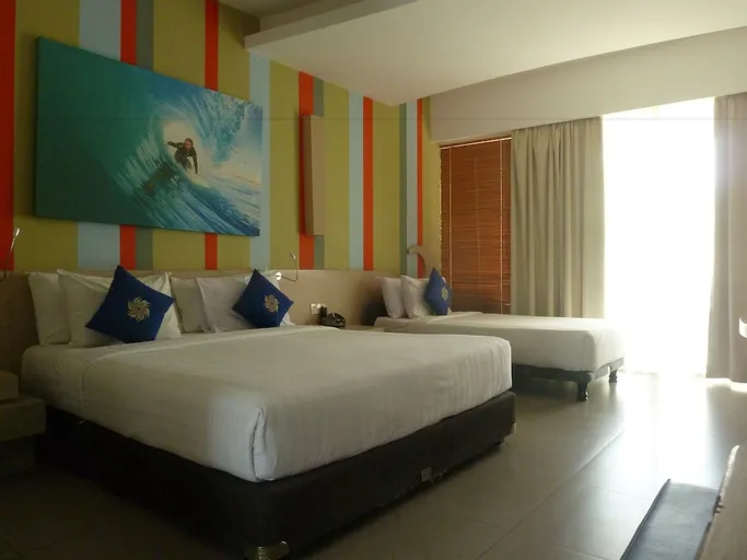 Bliss Surfer Hotel Legian Room