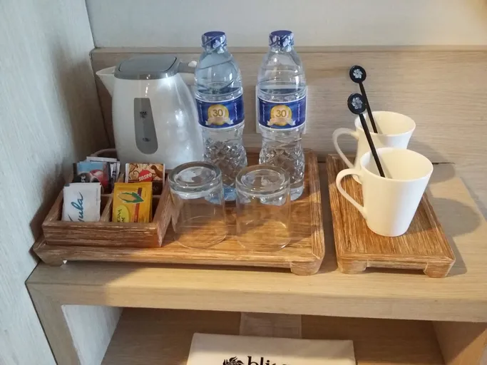 Bliss Surfer Hotel Legian Room