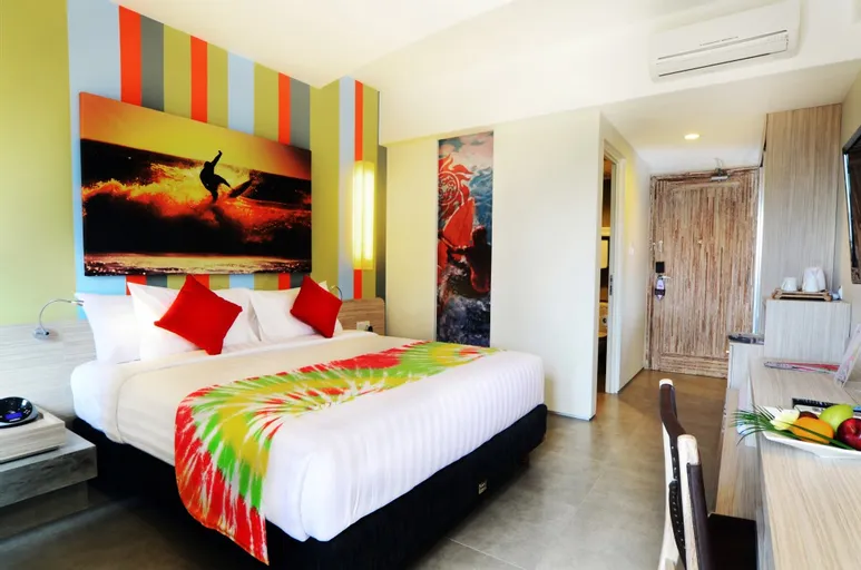 Bliss Surfer Hotel Legian Room