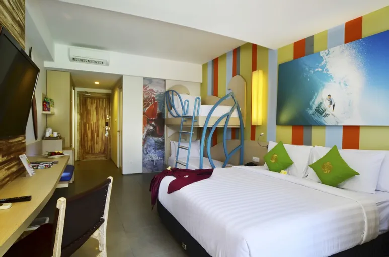 Bliss Surfer Hotel Legian Room