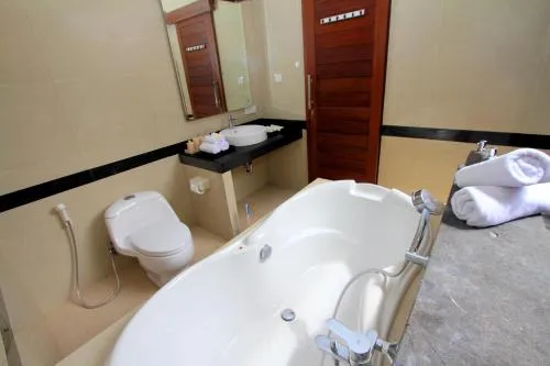 Kadiga Villas Ubud by GenuineHost Washroom