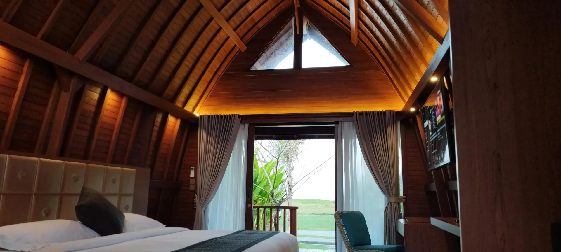 Kori Maharani Villas & Resort Room