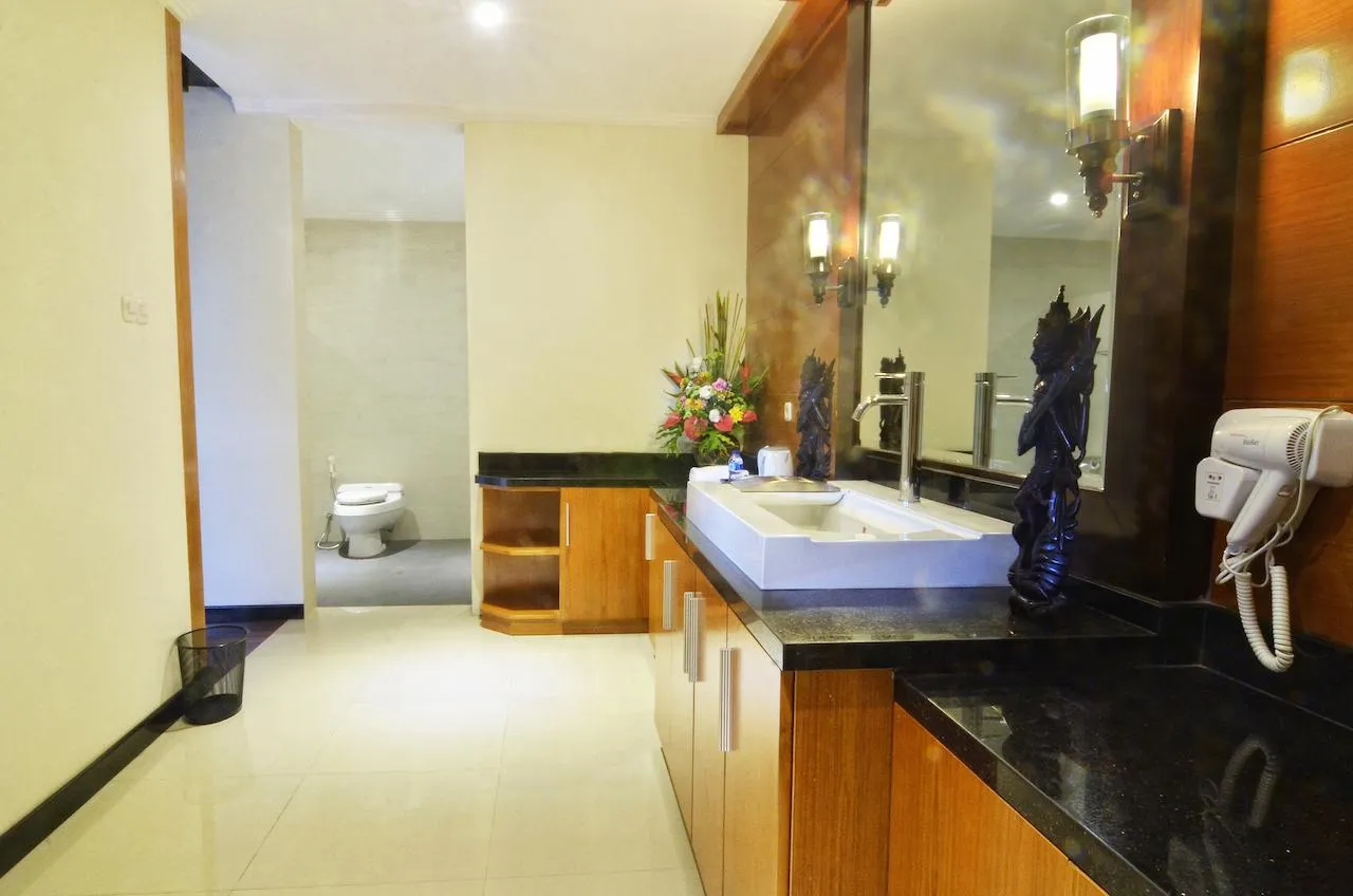 Kori Maharani Villas & Resort Washroom