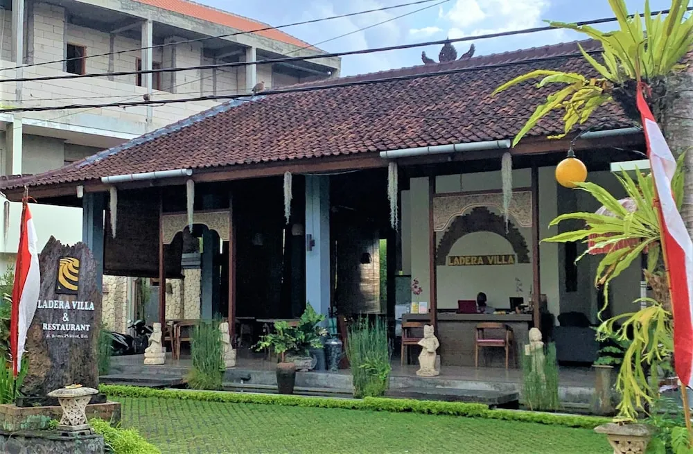Ladera Villa Ubud Outdoors