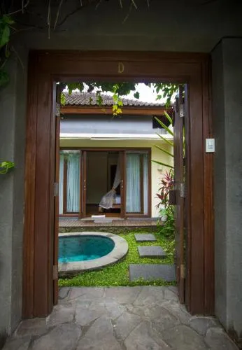 Ladera Villa Ubud Room