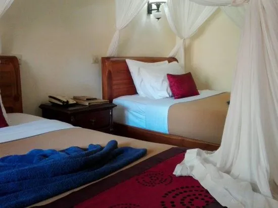 Ladera Villa Ubud Room