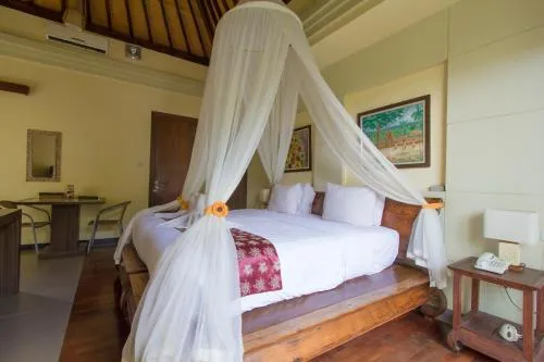 Ladera Villa Ubud Room